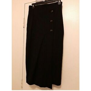 Aritizia-Babaton Button Skirt